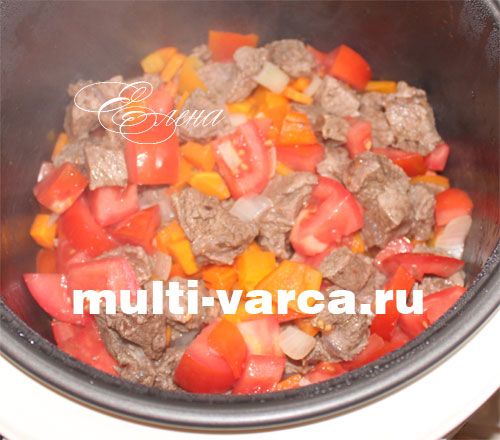 Печеня з яловичини в мультиварці. Крок третій